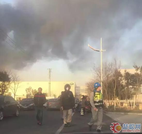 文理工厂突发爆炸