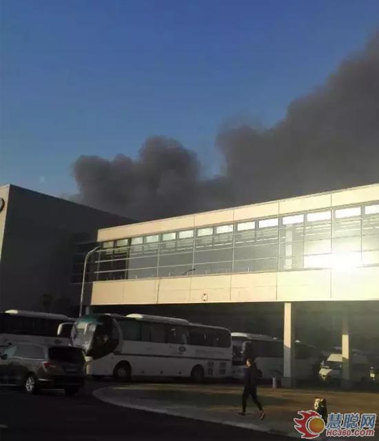 文理工厂突发爆炸